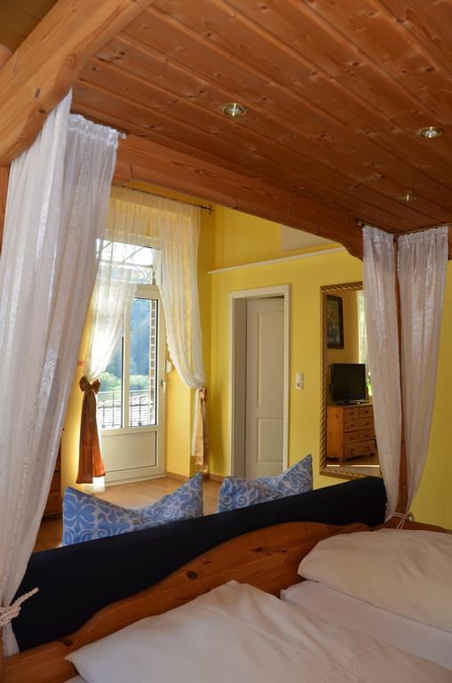 Hotel Feiden Garni Ediger-Eller Bagian luar foto