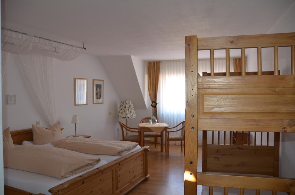 Hotel Feiden Garni Ediger-Eller Bagian luar foto