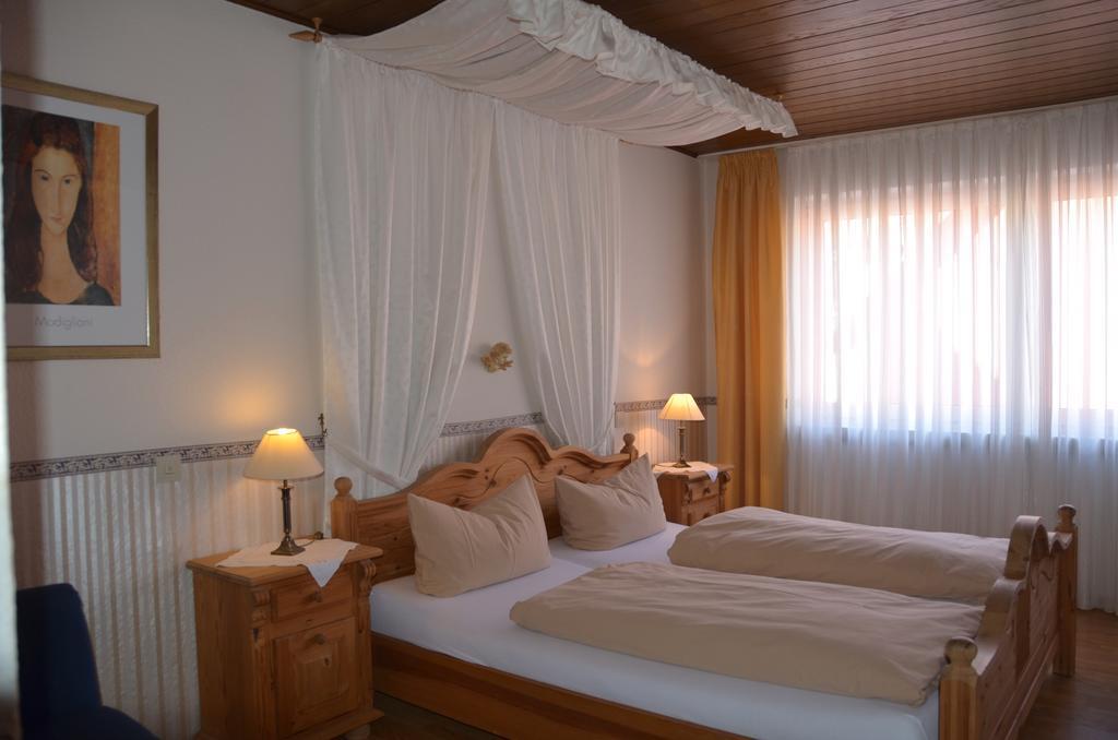 Hotel Feiden Garni Ediger-Eller Bagian luar foto